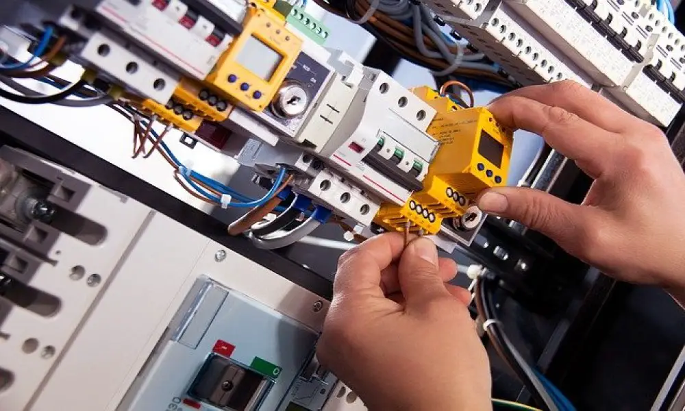 electrical technician jobs in kenya 2021
